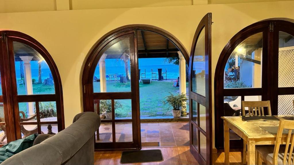Isle Of Thalpe Bed and Breakfast Unawatuna Exteriör bild