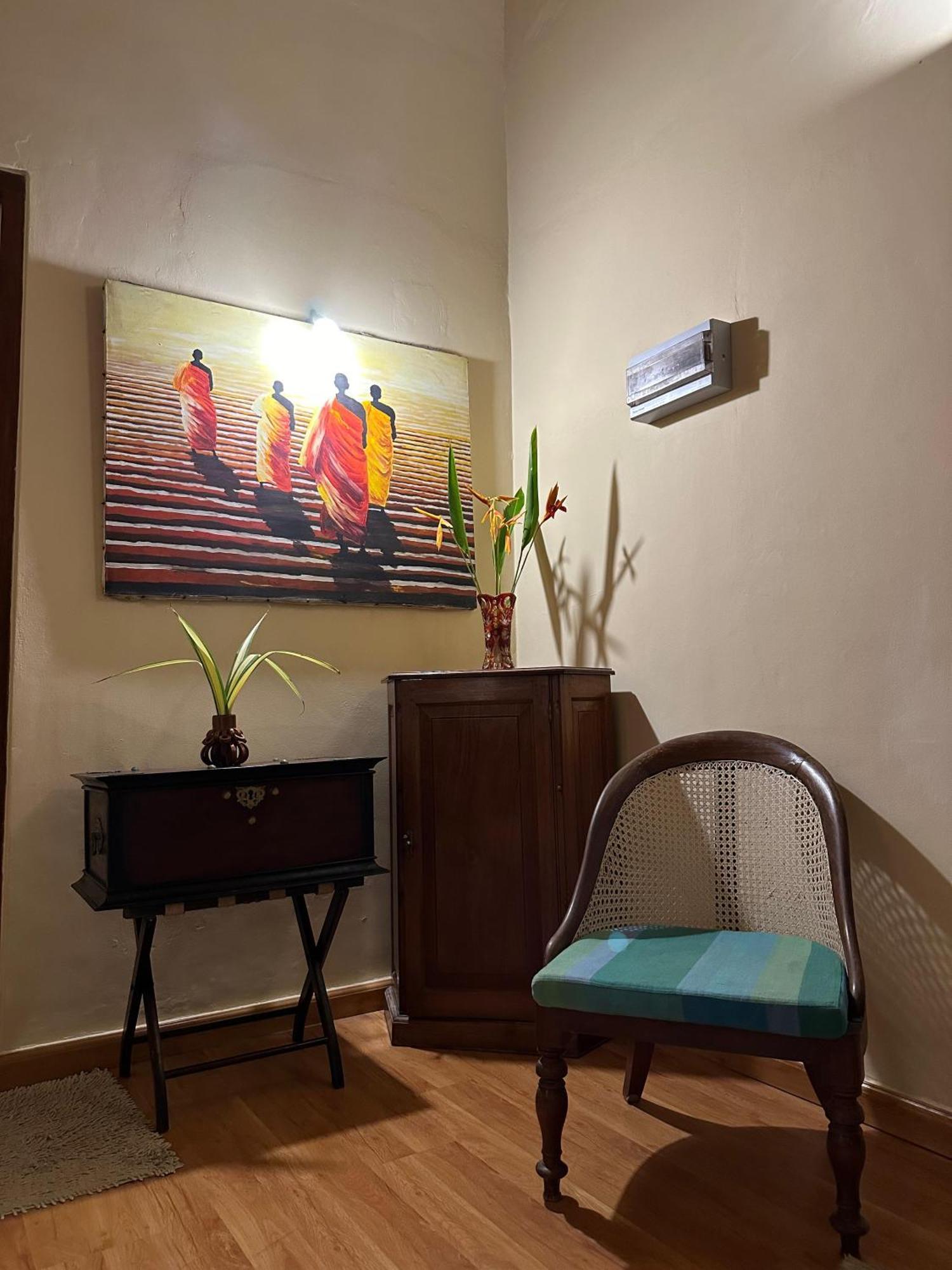 Isle Of Thalpe Bed and Breakfast Unawatuna Exteriör bild
