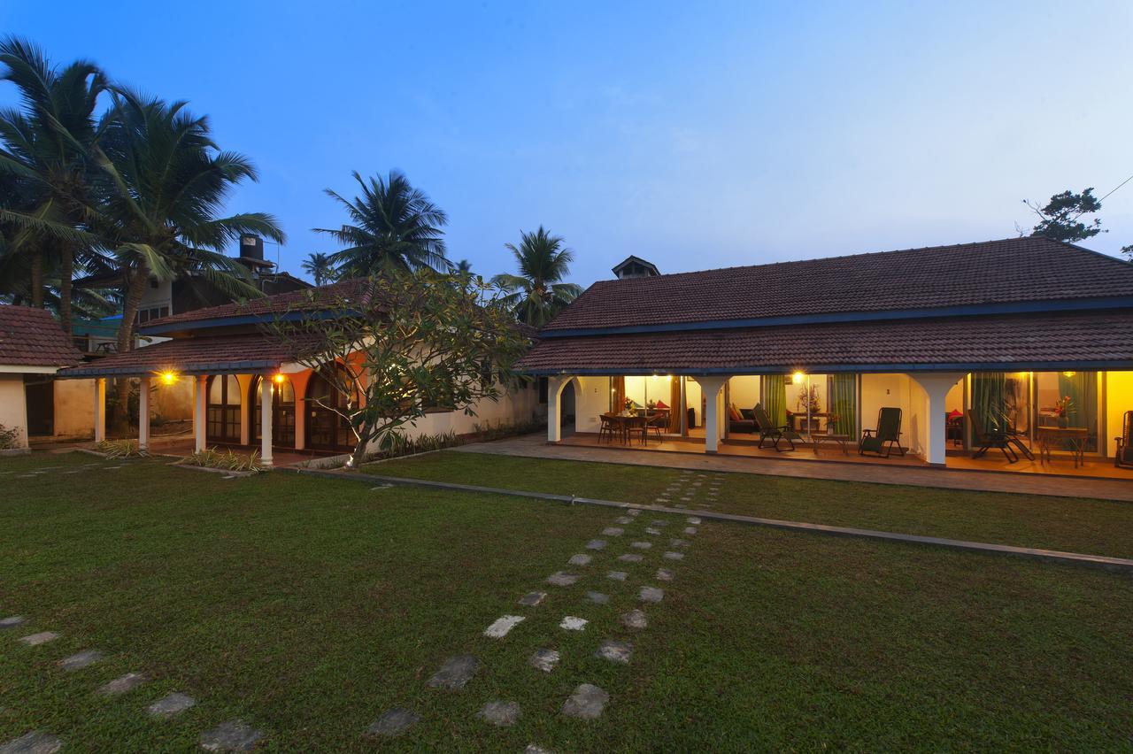 Isle Of Thalpe Bed and Breakfast Unawatuna Exteriör bild