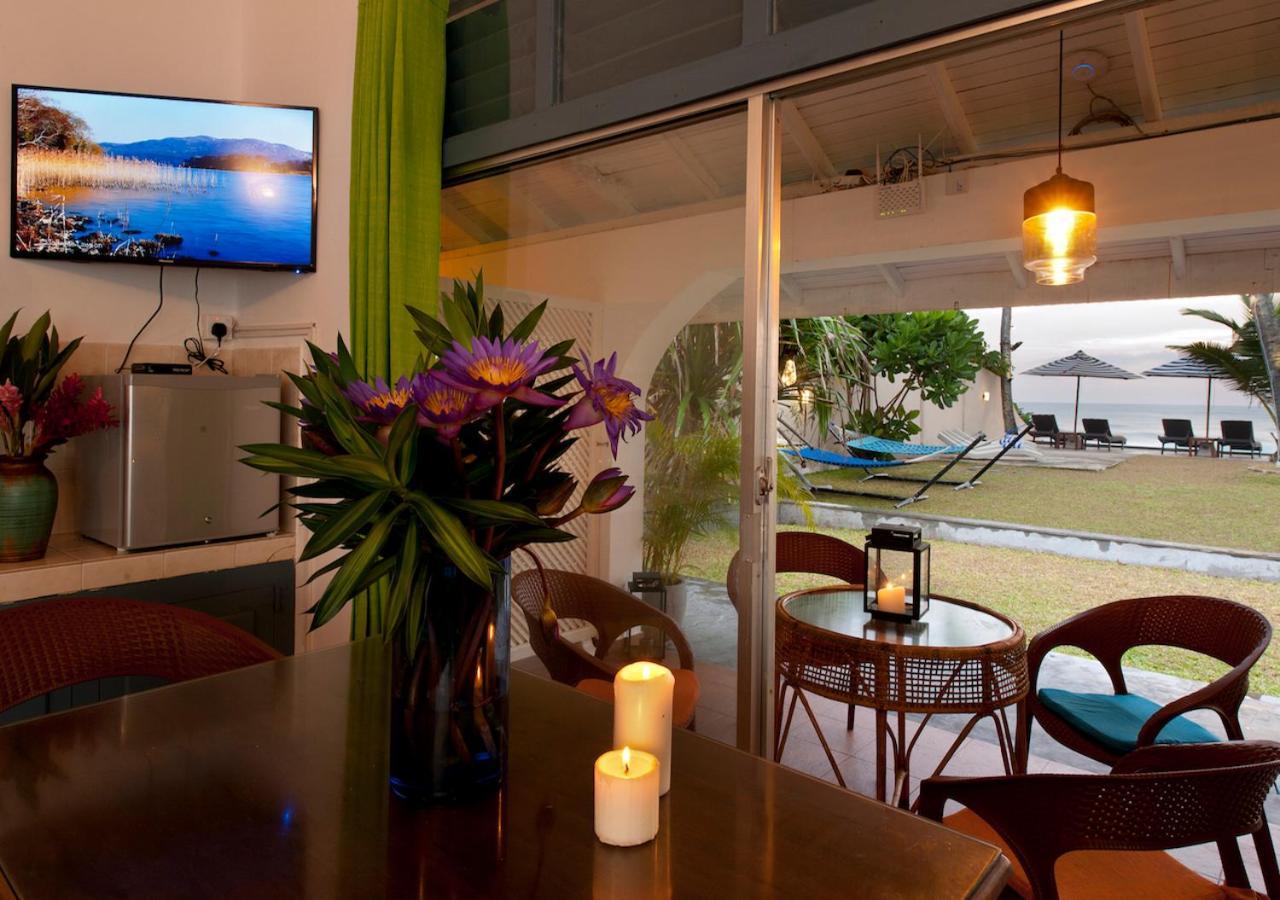 Isle Of Thalpe Bed and Breakfast Unawatuna Exteriör bild